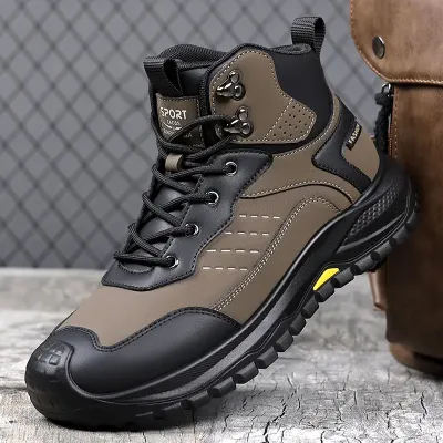 SOFT-SOLED HIKING SHOES